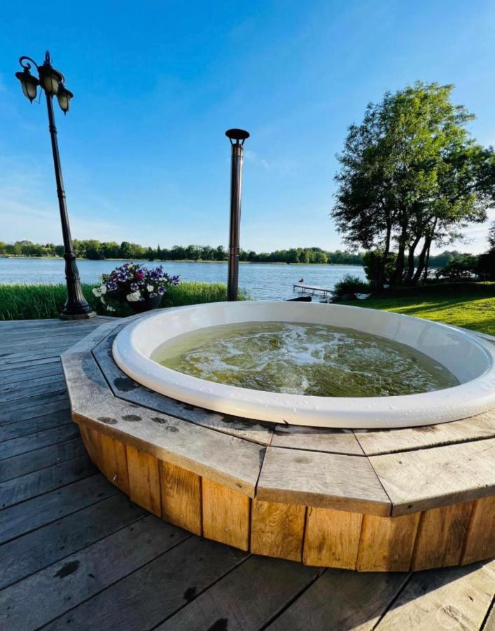 Aguona Royal Oasis Villa Molėtai Exterior foto